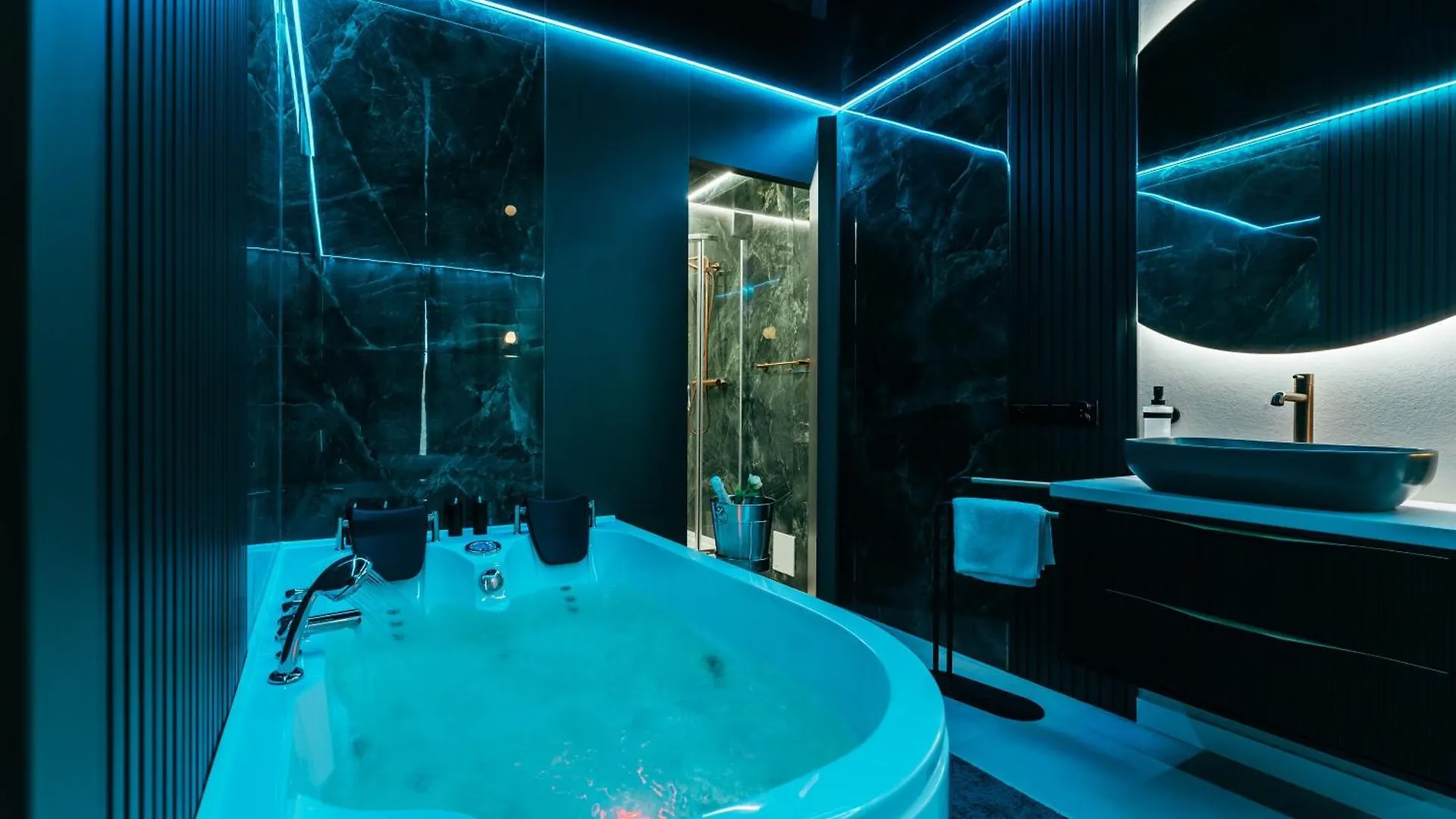 Apartment Apartamenty Z Jacuzzi Perlowa Przystan Rent Kollataja Kolobrzeg Poland