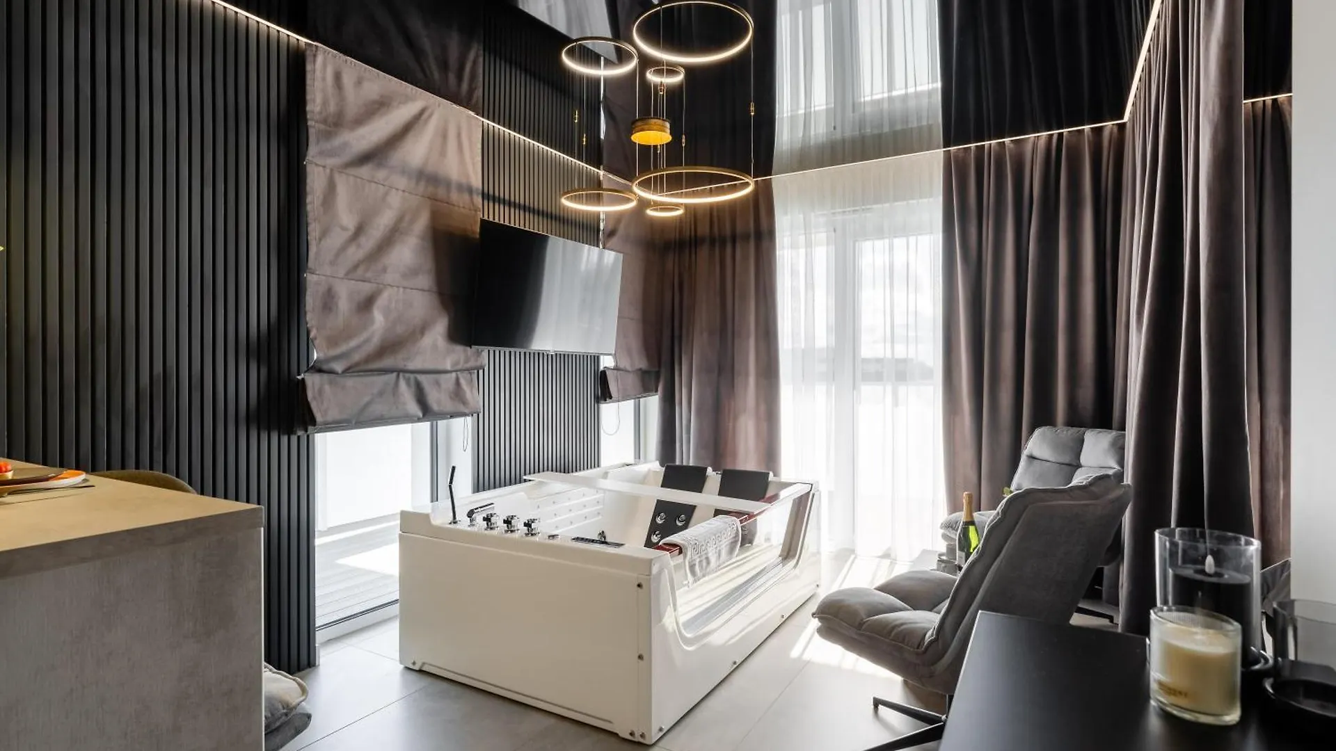 Apartment Apartamenty Z Jacuzzi Perlowa Przystan Rent Kollataja Kolobrzeg Poland