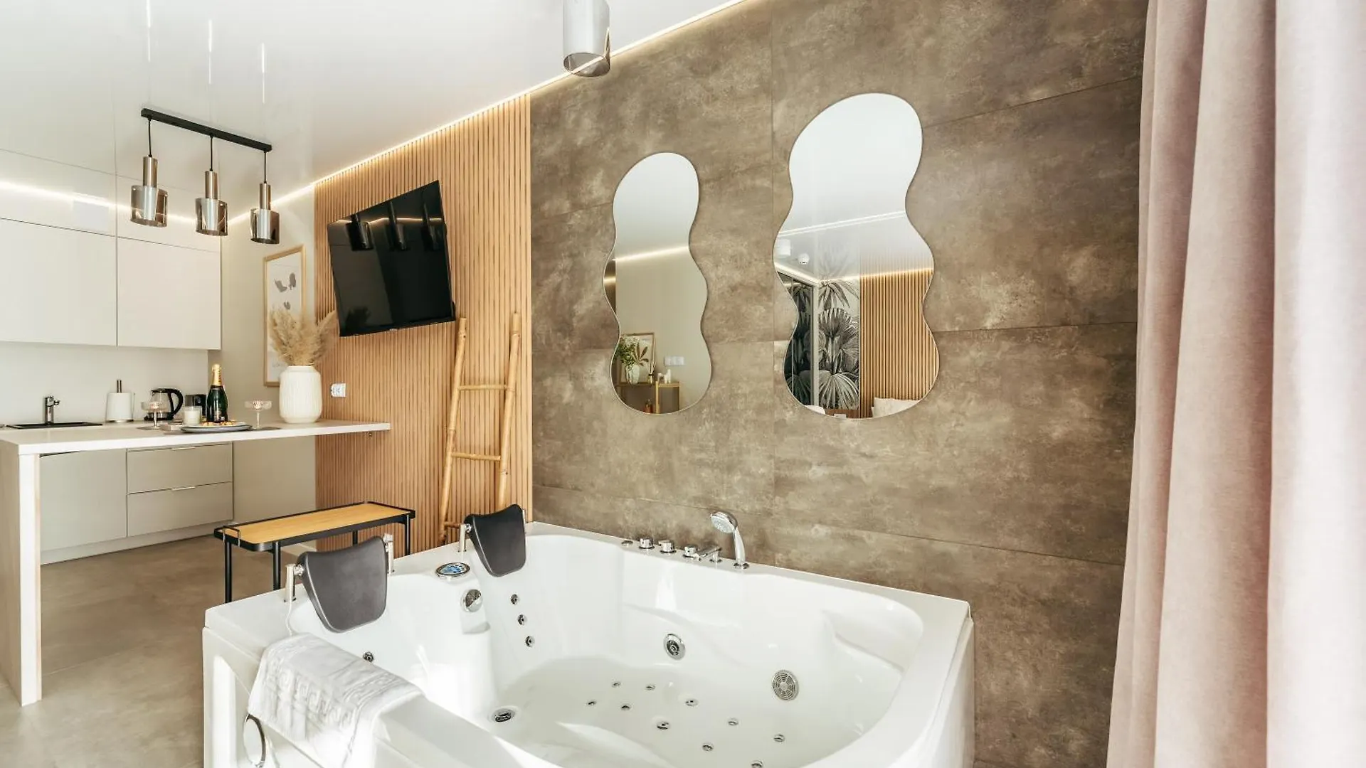 Apartamenty Z Jacuzzi Perlowa Przystan Rent Kollataja Kolobrzeg Apartment